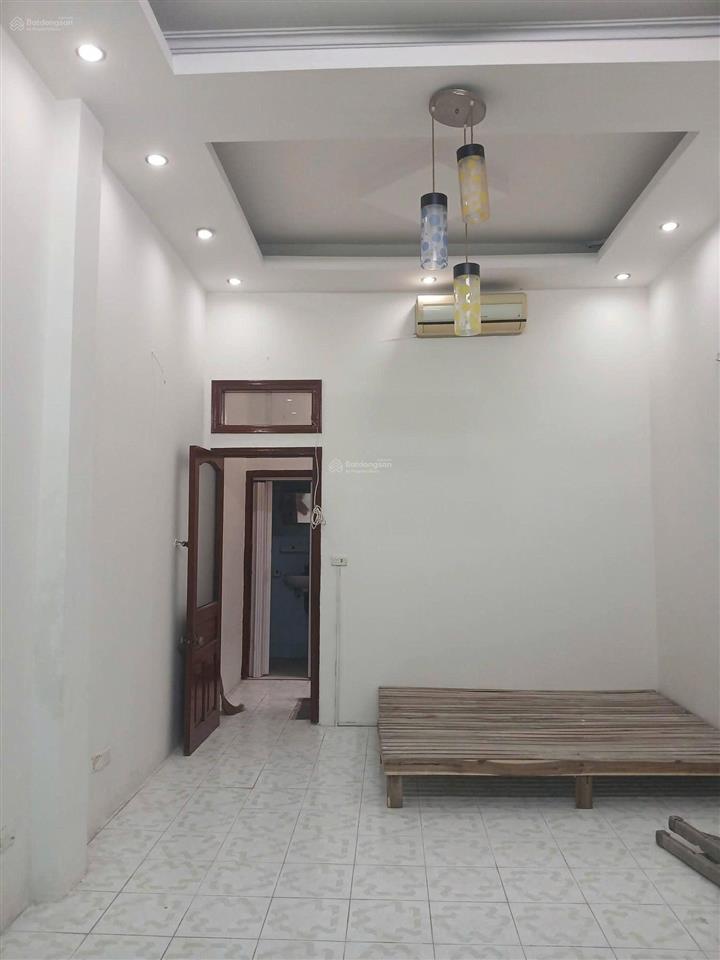 (8tr/th) ngõ 3 gác gần ô tô dt 32m2 định công, hoàng mai