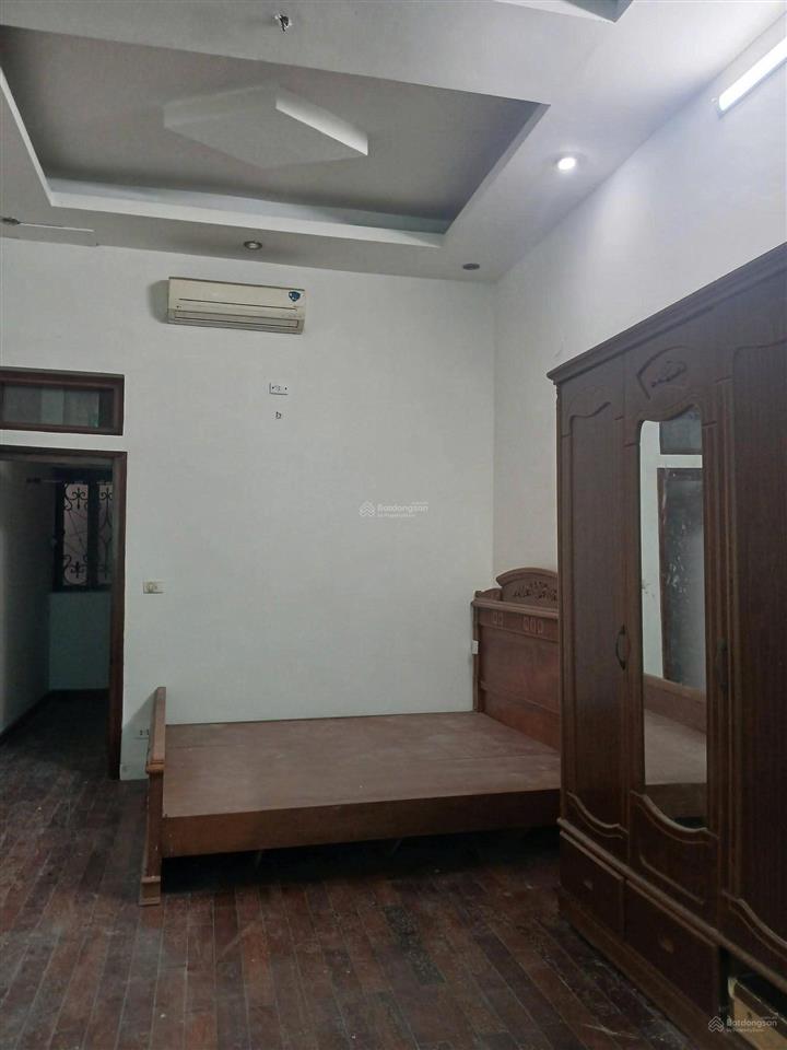 (8tr/th) ngõ 3 gác gần ô tô dt 32m2 định công, hoàng mai
