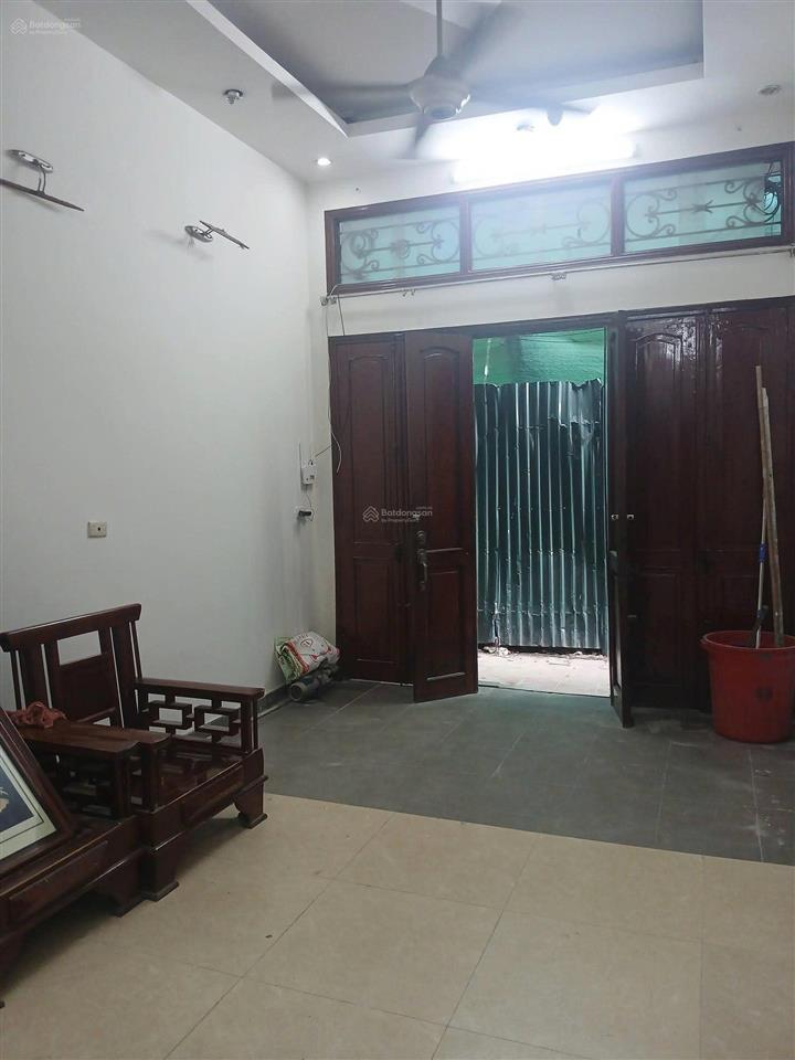 (8tr/th) ngõ 3 gác gần ô tô dt 32m2 định công, hoàng mai