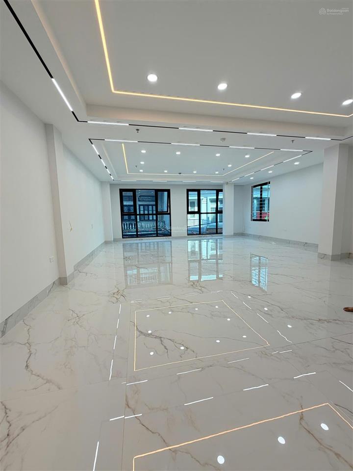 Mặt ngõ nguyễn chính mới keng 7 tầng * 90m2