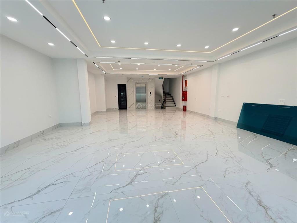 Mặt ngõ nguyễn chính mới keng 7 tầng * 90m2