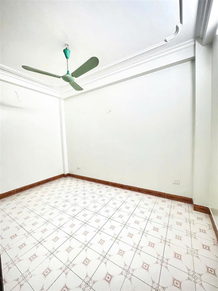 (15tr/th) ô tô đỗ cửa 4pn * 50m2 hoàng văn thái, thanh xuân