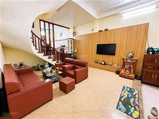 (9.5tr/tháng) dt lớn 48m2 * 4 sàn full nội thất tựu liệt, hoàng liệt.