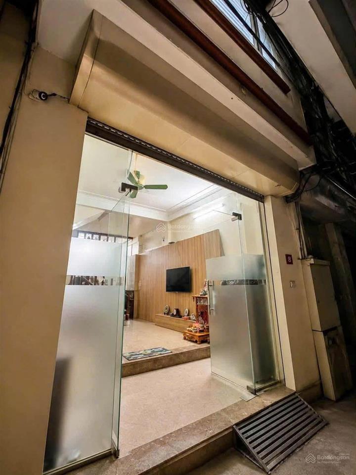 (9.5tr/tháng) dt lớn 48m2 * 4 sàn full nội thất tựu liệt, hoàng liệt.