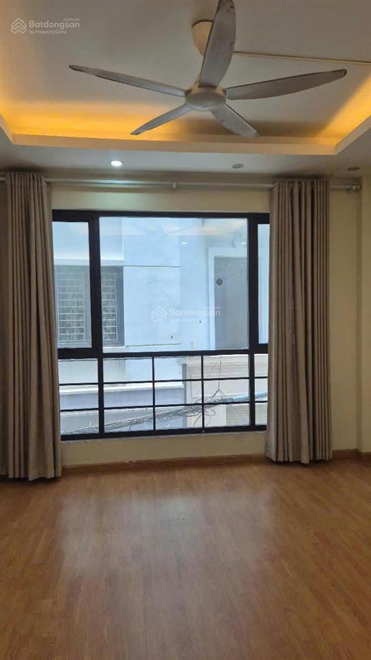 (15tr/th) đường ô tô to, kinh doanh tốt, nội thất xịn 50m2 * 4 sàn bồ đề, long biên