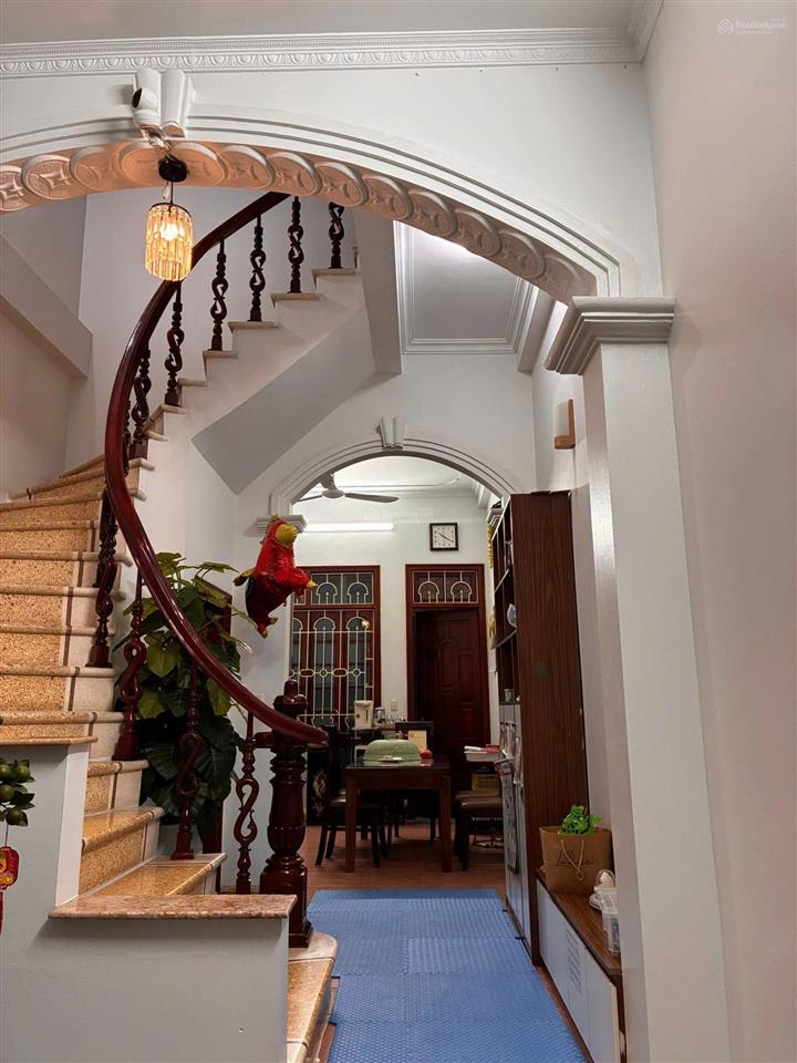 17tr/tháng đường ô tô tránh dt 55m2, 4 sàn bằng liệt, hoàng mai
