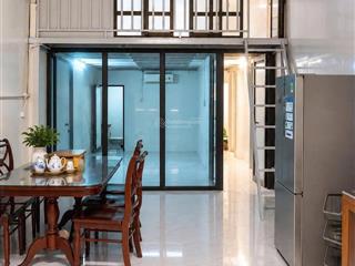 8.5tr/th dt 42m2 2pn2vs ô tô đỗ cửa 105 xuân la, tây hồ