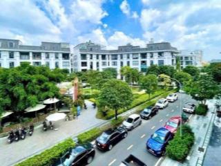 Căn shophouse liền kề 2 mặt tiền 7x22, h+ 4lầu, ngay công viên mặt trước sau gần tttm sổ hồng, thô