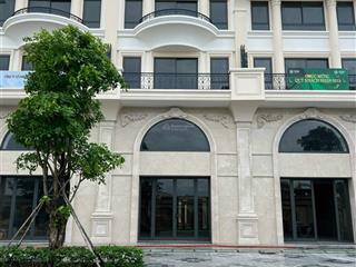 Shophouse mặt tiền đinh thị thi có hầm âm còn lại 1 căn từ cđt vạn phúc, hầm âm+5l tt tiến độ.