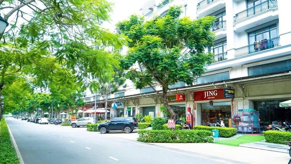 Mặt tiền shophouse đinh thị thi 154m2, hầm âm phố đi bộ royal thanh toán theo tiến độ từ cđt 11 đợt