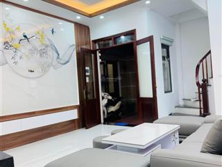 Khương trung  nhà mới kcbt chắc chắn  30m ra oto tránh  nở hậu tài lộc  34m2 8,99 tỷ