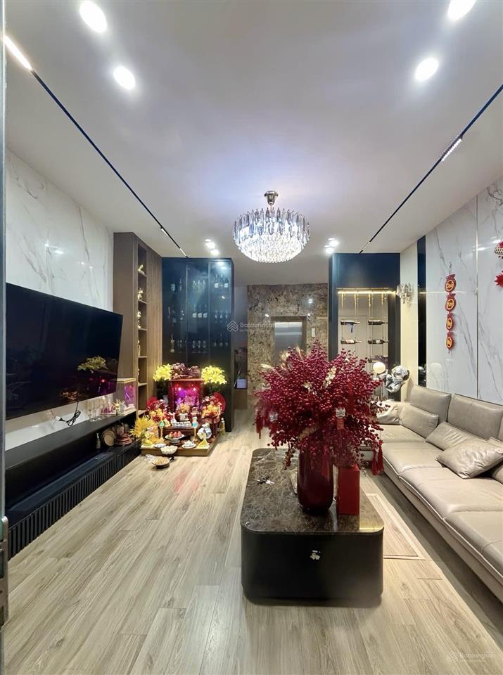 (tin thật) ngã tư sở  lô góc, mặt tiền 5,1m  thang máy  15m ra oto tránh