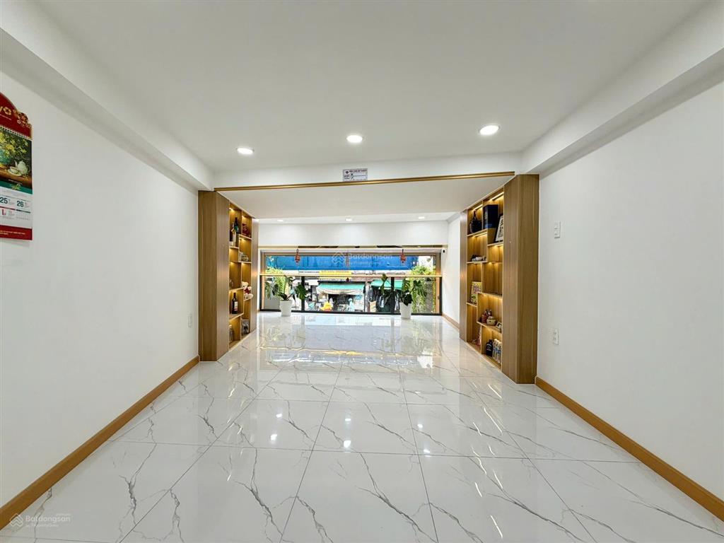 Bán nhà mặt tiền phan văn trị,quận bình thạnh,dt63m2,gía chỉ 12,7 tỷ