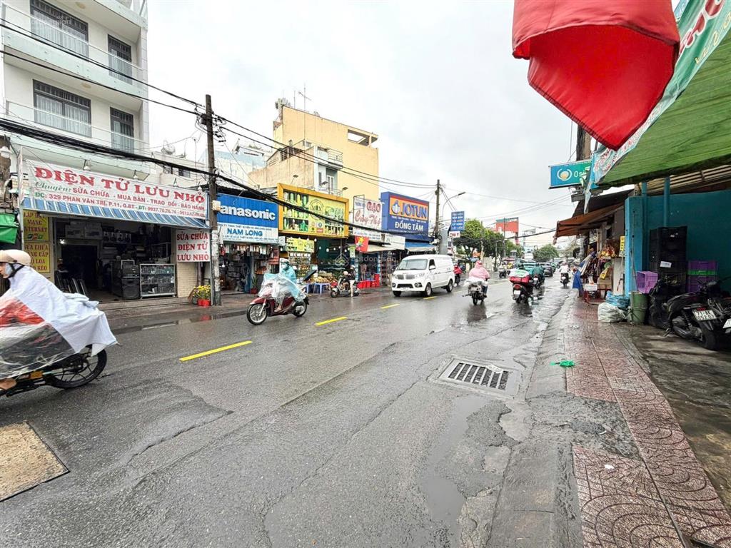 Bán nhà mặt tiền phan văn trị,quận bình thạnh,dt63m2,gía chỉ 12,7 tỷ