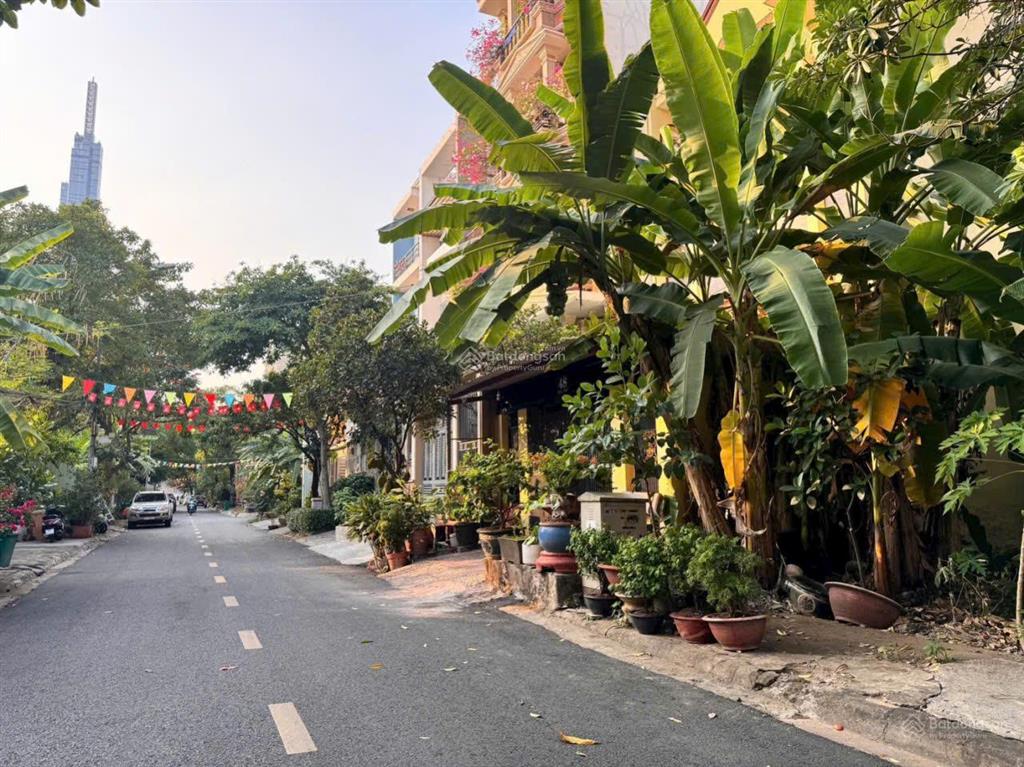 Bán nhà hẻm xe hơi lê quang định.q,bình thạnh.dt14x30m,kết cấu 2 tầng,tiện xây mơi,giá chỉ 55 tỷ