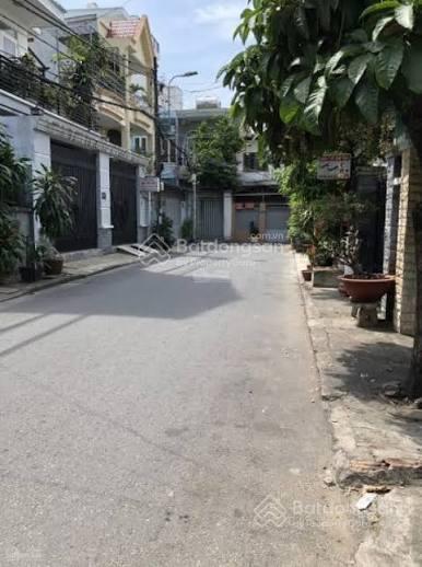 Bán nhà hẻm xe hơi nguyễn xí, q. bình thạnh. dt 10.5x28m. kc 2 tầng cũ tiện xây mới, 79 triệu/m2