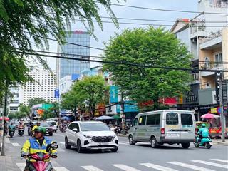 Bán nhà mặt tiền d2 5 tầng, diện tích4.3x20m. giá chỉ 31 tỷ, (đoạn đẹp ngay ngã 4 đường d2+d5)
