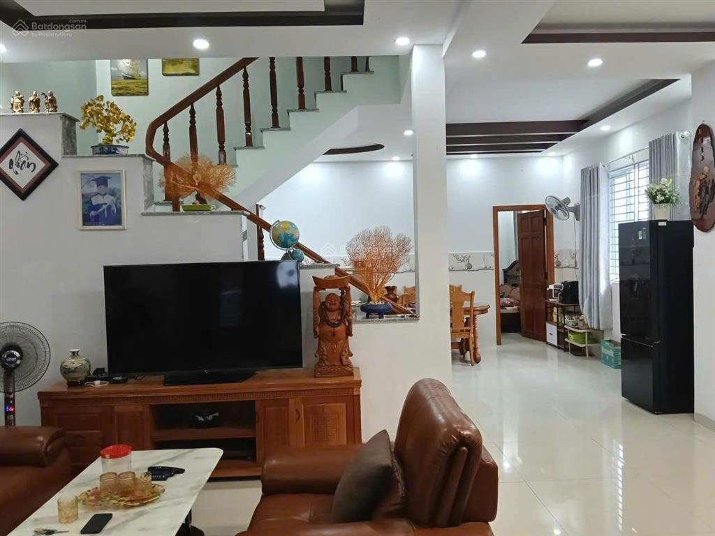 Bán nhà 3 tầng kđt phước long  2 mặt tiền  126,6m2 11 tỷ