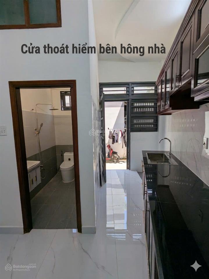 Bán nhà 2 tầng, lô góc, mặt tiền đường số, 2 ô tô tránh, p. bình trưng đông q2, giá chỉ 9.4 tỷ