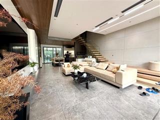 Phố huế, ô tô đỗ, 5p lên phố cổ, 2 thoáng, ngõ rộng, full nội thất, ở ngay