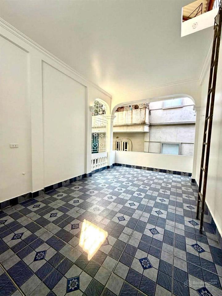 Vf3 đỗ cửa! trường chinh, lô góc nở hậu, 2 mặt ngõ thông kinh doanh, full nội thất, 42m2*5t ở luôn