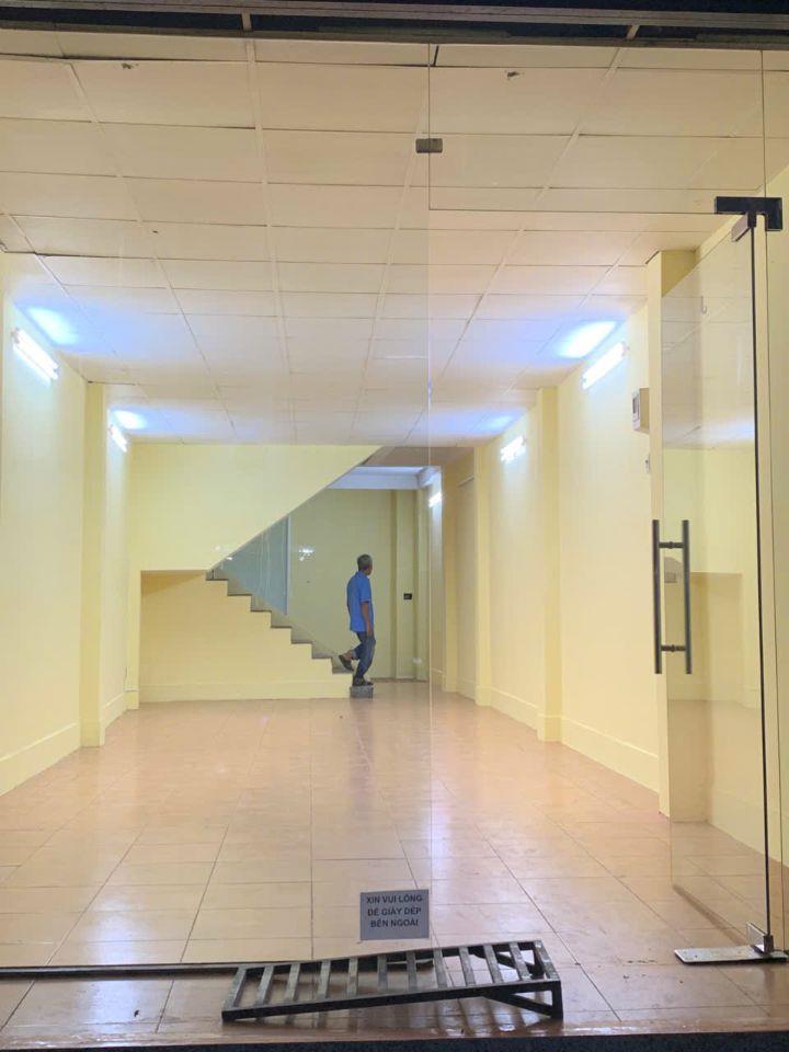CHO THUÊ NHÀ NGUYÊN CĂN ÔNG ÍCH KHIÊM - QUẬN 11 GẦN ĐẦN SEN. LH:0918515779.