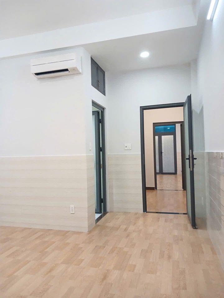 BÁN NHÀ 4 TẦNG GẦN AEON TÂN PHÚ - 5X17 (84M2) - SHR CHỈ 7,8TỶ. LH:0906108070.