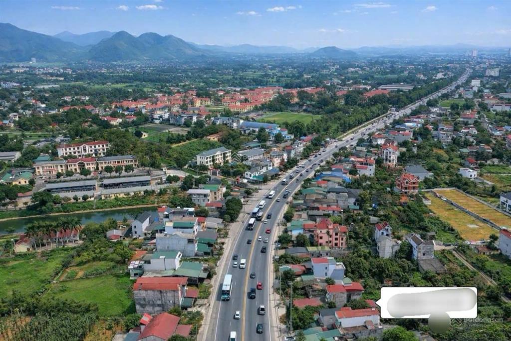 Rẻ hơn 400 triệu  bán rẻ lô đất 100m2 tại hòa lạc cần tiền trả lãi