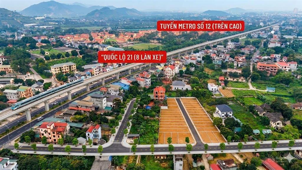 Rẻ hơn 400 triệu  bán rẻ lô đất 100m2 tại hòa lạc cần tiền trả lãi