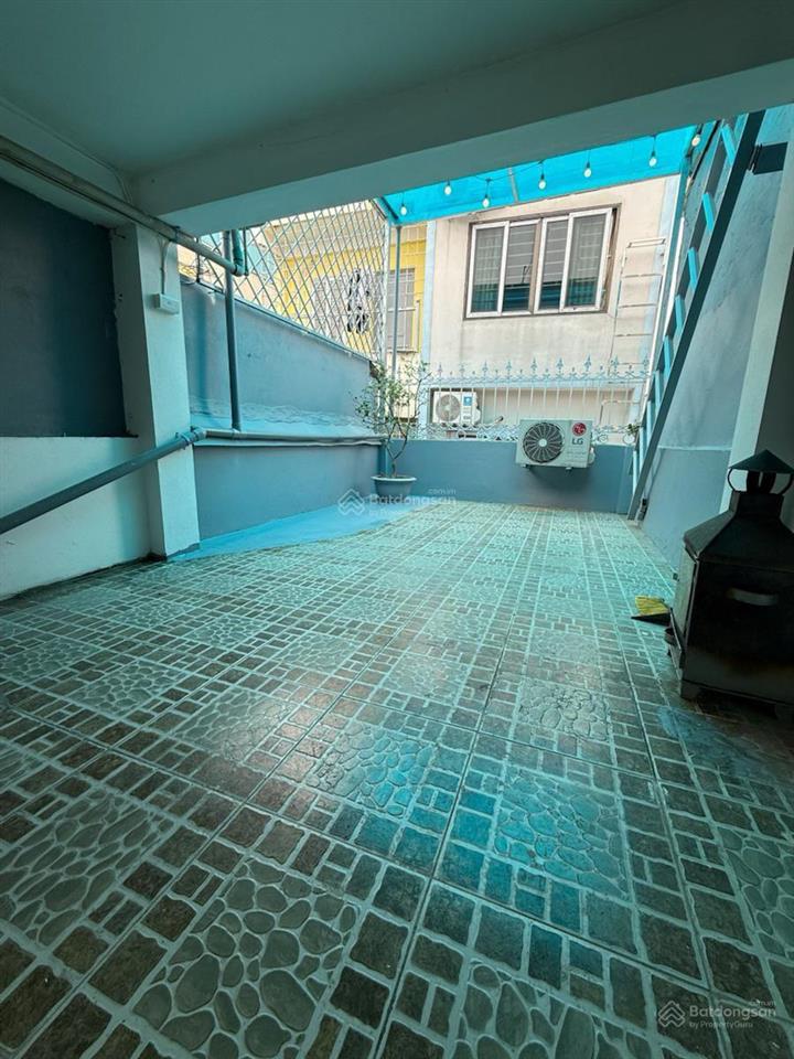 Bán nhà nam từ liêm, 2 phút ra phố, 10 m ra đường ô tô, dân xây kcbt 5 tầng