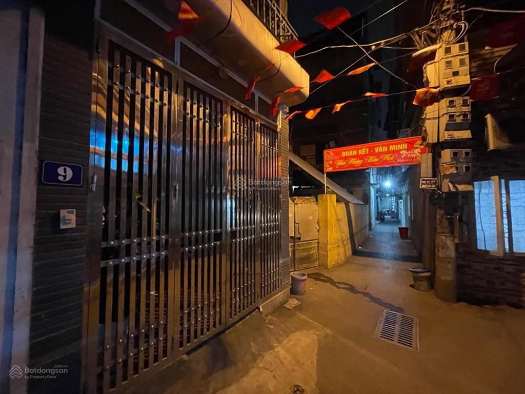 Bán nhà nam từ liêm, 2 phút ra phố, 10 m ra đường ô tô, dân xây kcbt 5 tầng