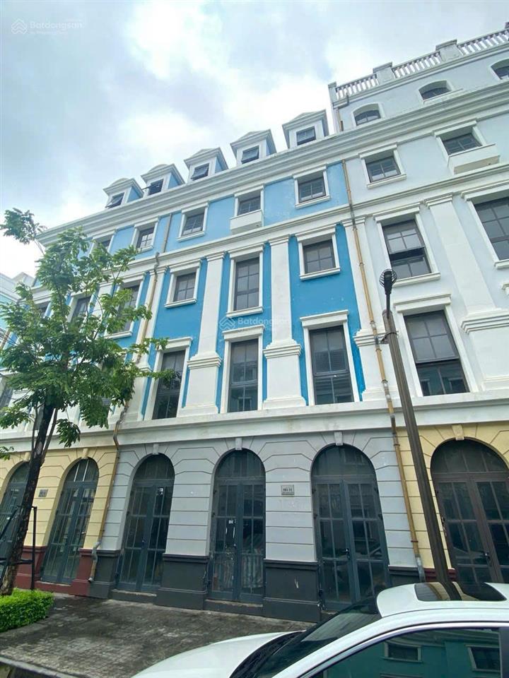 Khách ngộp bank cần thanh khoản gấp, chấp nhận cắt lỗ 4 tỷ