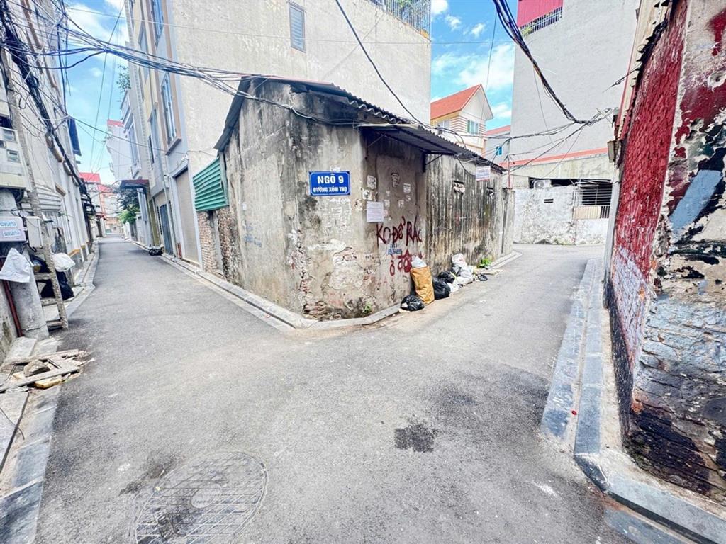 Tầm tài chính hiếm  sẵn nhà cấp 4 hai mặt đường trước sau tạo dòng tiền cho thuê