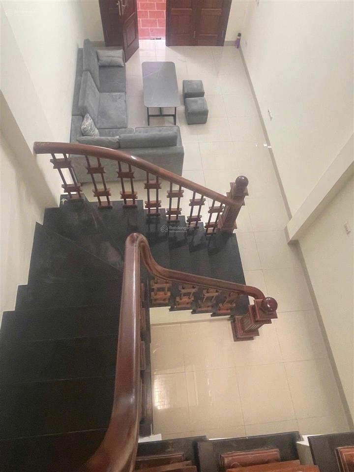 Nhà 3 tầng  ô tô vào nhà  ngõ thông  kinh doanh nhỏ tại do hạ, mê linh