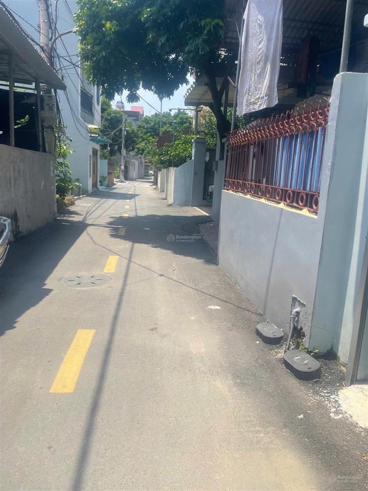 Nhà 3 tầng  ô tô vào nhà  ngõ thông  kinh doanh nhỏ tại do hạ, mê linh