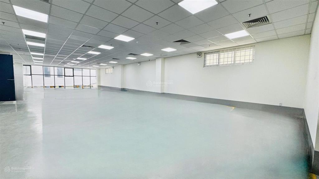 Mặt bằng nguyễn văn trỗi diện tích lớn giá hiếm trong khu vực