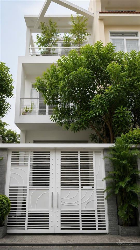 Full nội thất dọn vào kinh doanh ngay tại trung tâm phường tân mỹ!