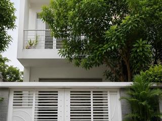 Full nội thất dọn vào kinh doanh ngay tại trung tâm phường tân mỹ!