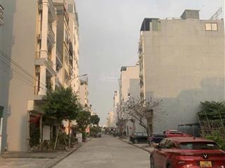 Bán đất mặt đường giá nhỏ xinh