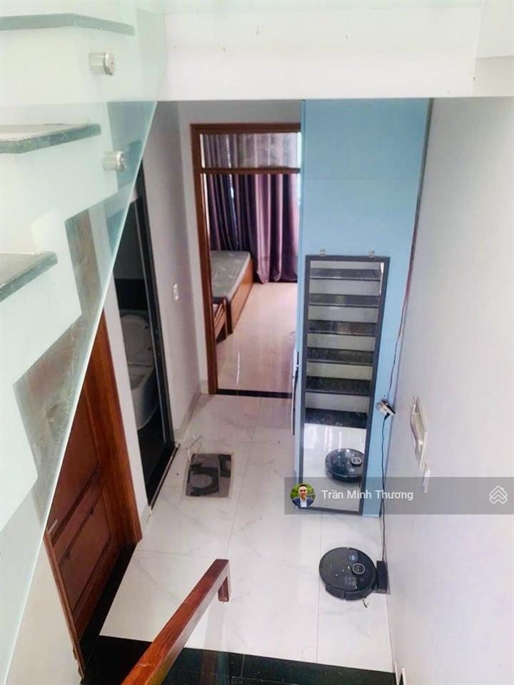 Bán nhà 3 tầng  ôtô đỗ cửa  gần liên phường  global city