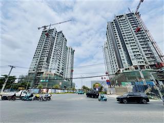 Bán nhà 3 tầng  sân ô tô  ngang 5m  sát quận 2  gần global city