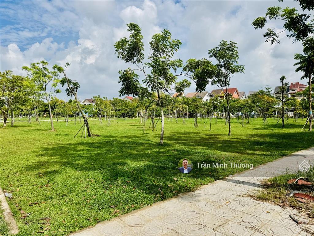 Bán biệt thự sân vườn kdc khang điền  gia hoà  nội thất sang trọng