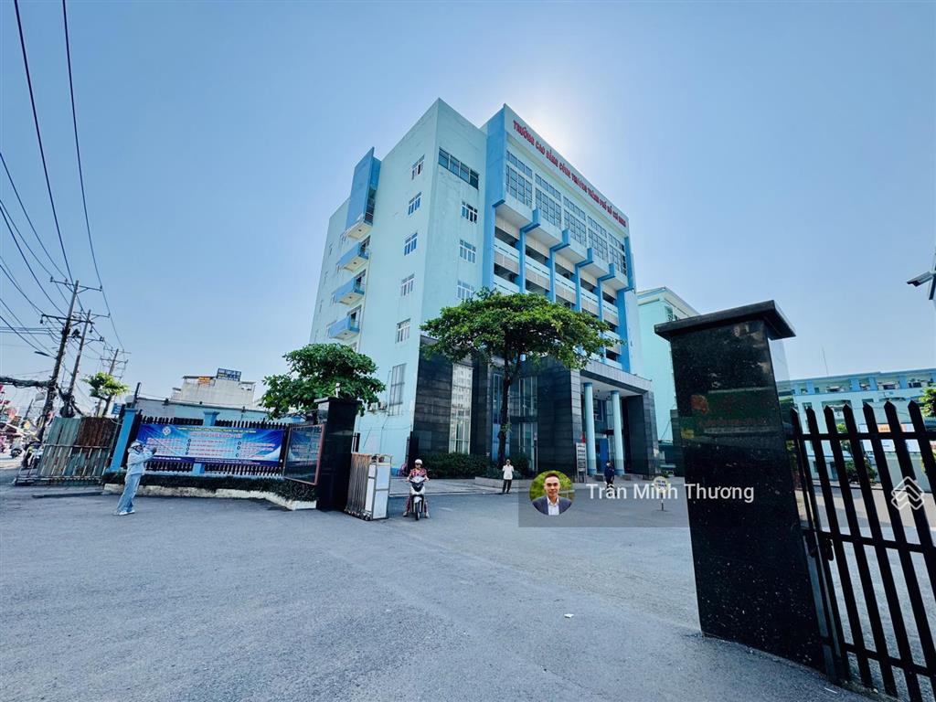 Nhà 2 tầng  gần cđ công thương  kết nối đỗ xuân hợp  metro
