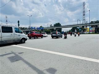 Nhà trần thị điệu gần cđ công thương metro