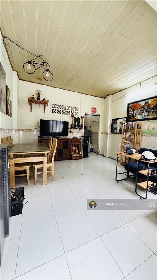 Nhà 2 tầng phước bình  sát đỗ xuân hợp  gần global city