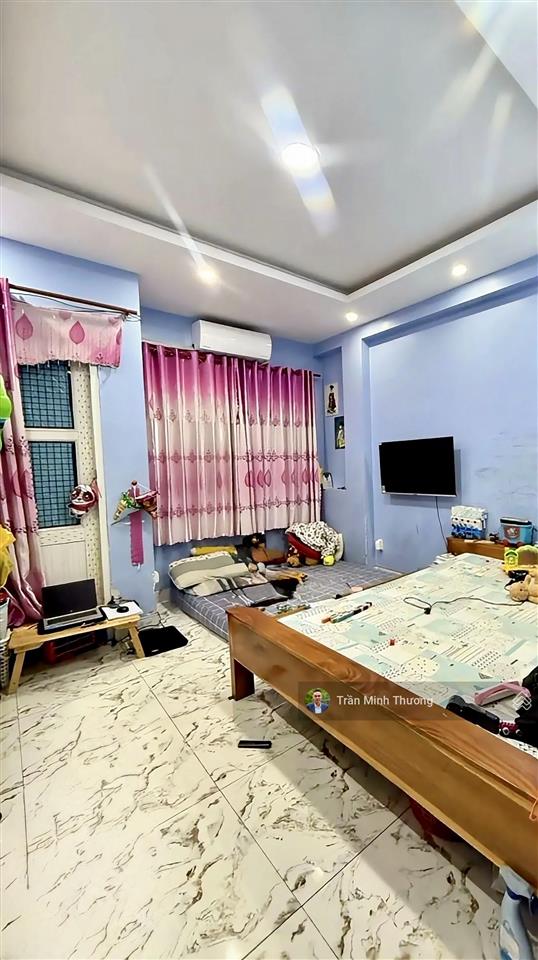 Nhà 4 tầng  quận 2  gần mai chí thọ  lê văn thịnh