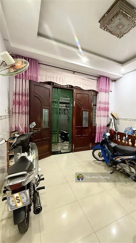 Nhà 4 tầng  quận 2  gần mai chí thọ  lê văn thịnh