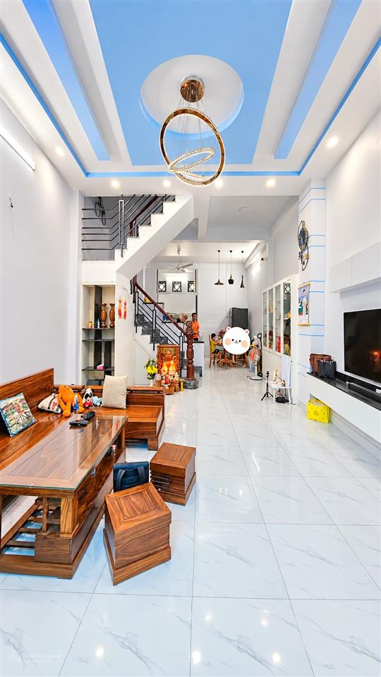 Nhà mới 3 tầng  ngang 5,2m  sát đỗ xuân hợp  gần global city