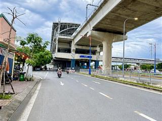 Nhà 4 tầng  hẻm ô tô  kết nối xa lộ hà nội  metro bình thái