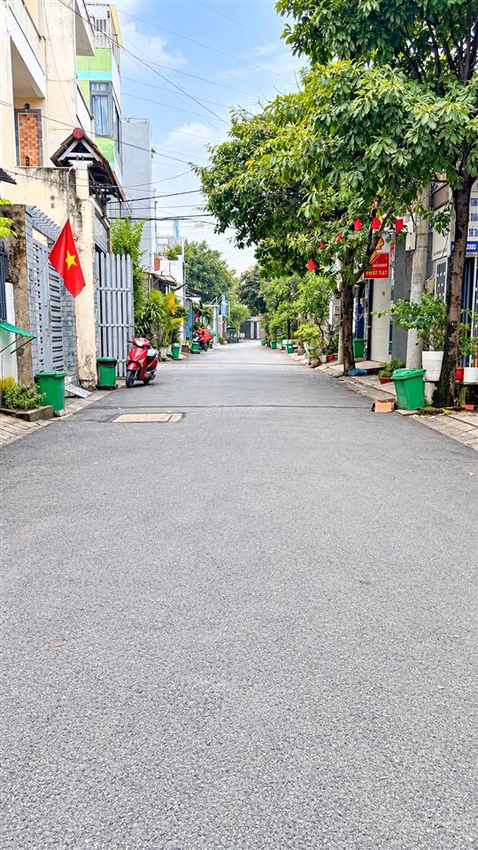 Lô đất 60m2 vuông vức  mặt tiền đường 10m  ô tô thông  trục nguyễn duy trinh